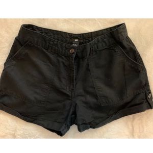 Black linen shorts